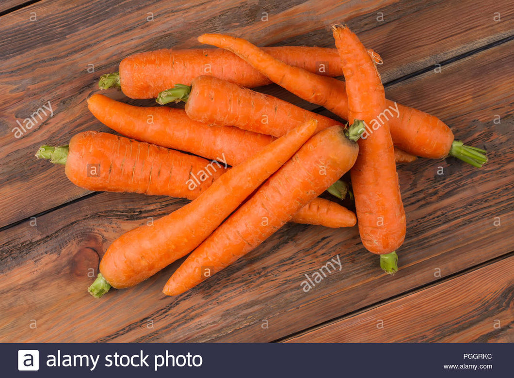 Carrots - bunch washed